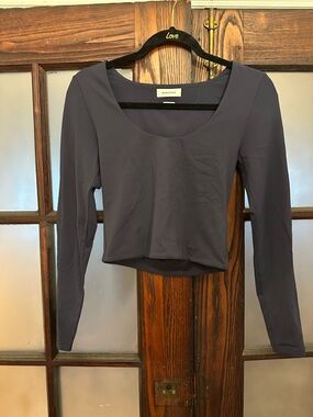 Babaton contour scoop neck top
